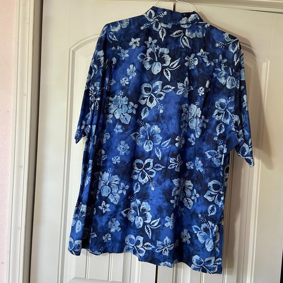 Land's End - Men's  Button-Up Hawain Shirt Sz XL - Picture 2 of 8